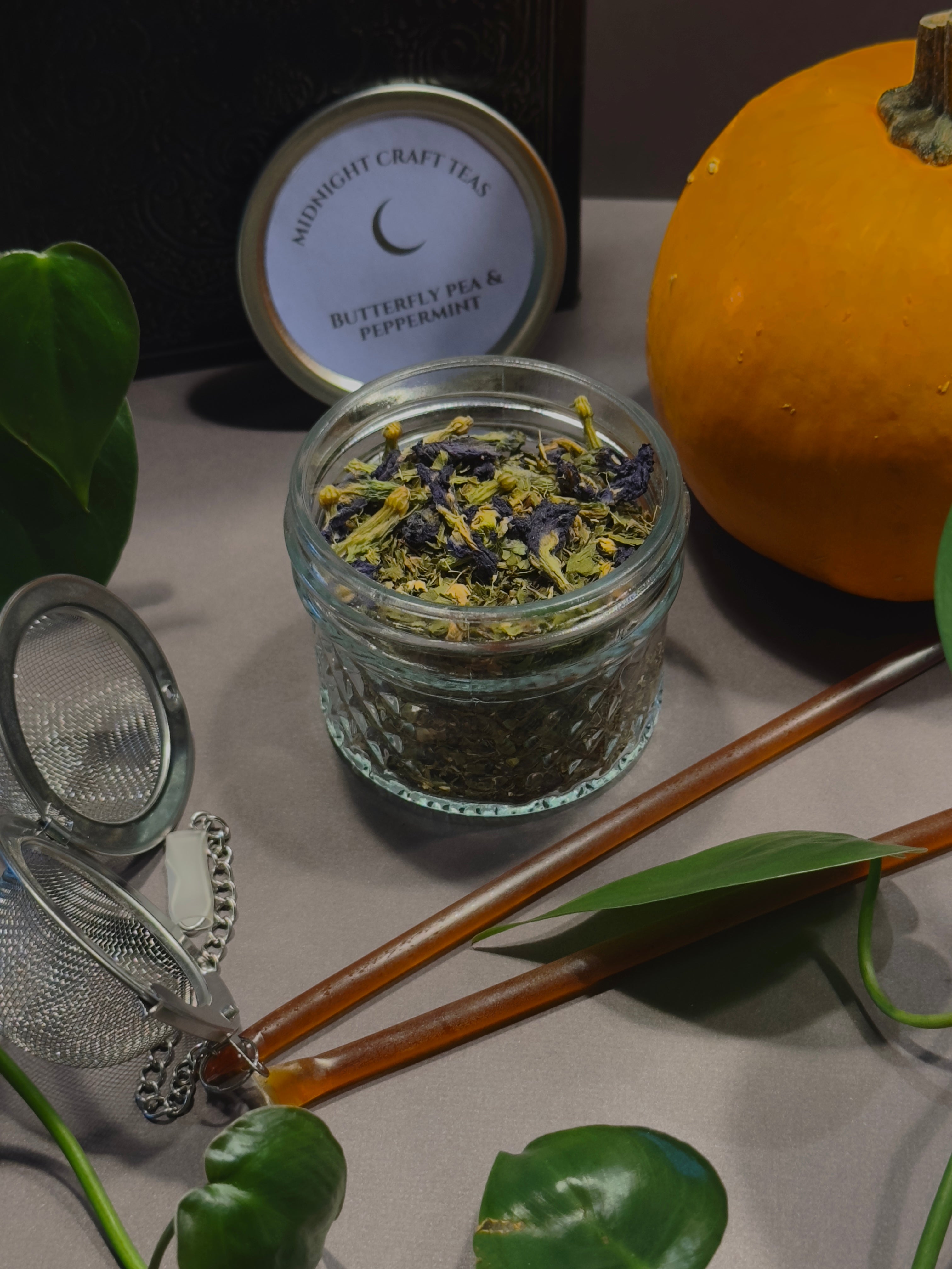 Butterfly Pea and Peppermint Loose Leaf Tea